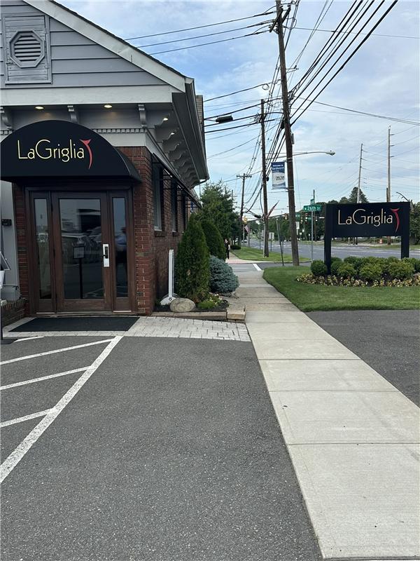 Commercial awning and shade installation by SV Design, portfolio image 37