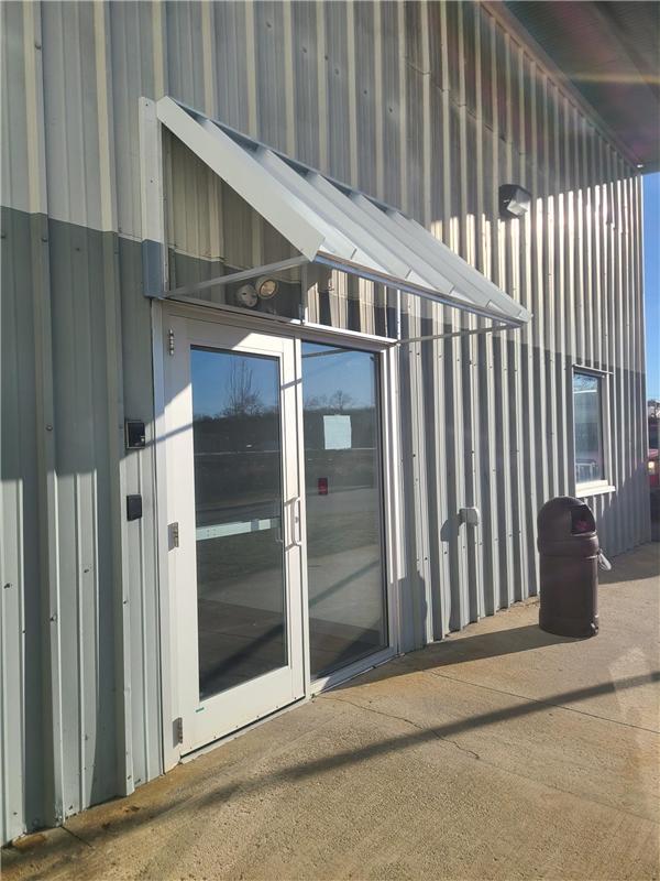 Commercial awning and shade installation by SV Design, portfolio image 68