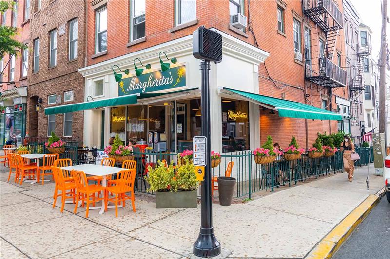 Commercial awning and shade installation by SV Design, portfolio image 106