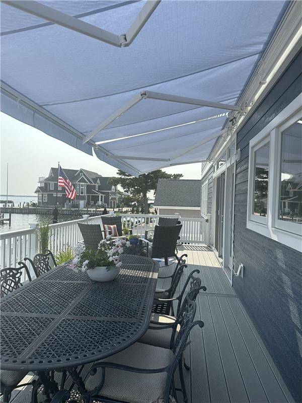 Residential awning and shade installation by SV Design, portfolio image 4
