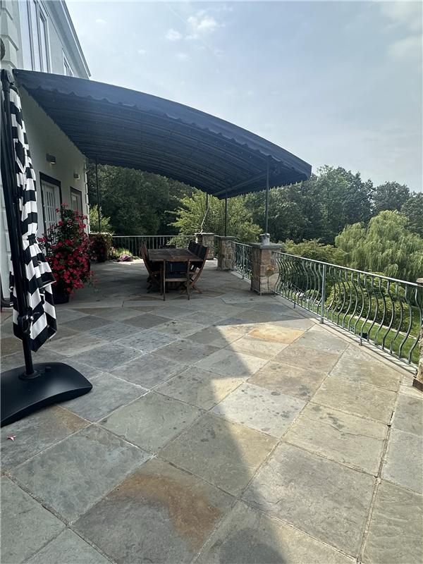 Residential awning and shade installation by SV Design, portfolio image 13
